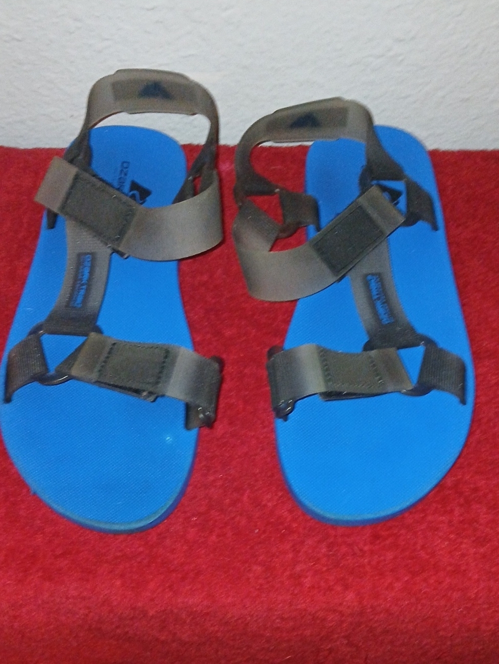 OZARK TRAIL MEN'S Blue Footbed Sandals with Black Straps